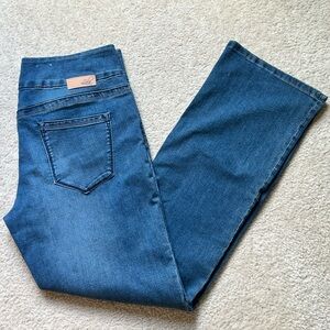 Women’s LOLA regular rise jeans